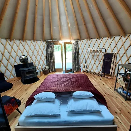 Hotel Glamping Jurty Czapla Wałcz Exterior foto